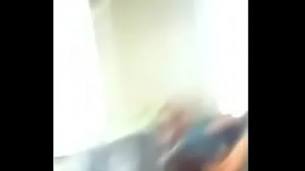 Tabung klip Hot lesbian pussy lick caught on bus besar