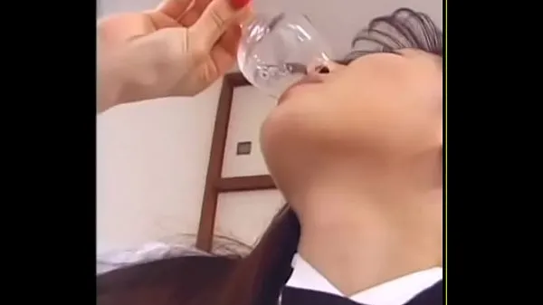 큰 Japanese Waitress Blowjobs And Cum Swallow 클립 튜브