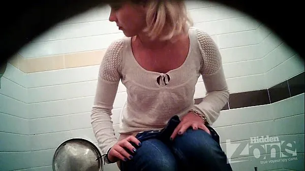 Big Successful voyeur video of the toilet. View from the two cameras clips Tube