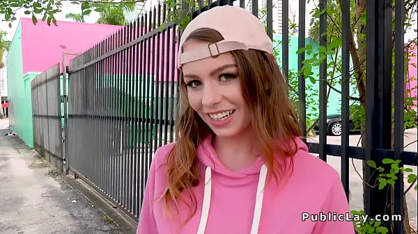 Veliki Teen and fucking in public posnetki Tube