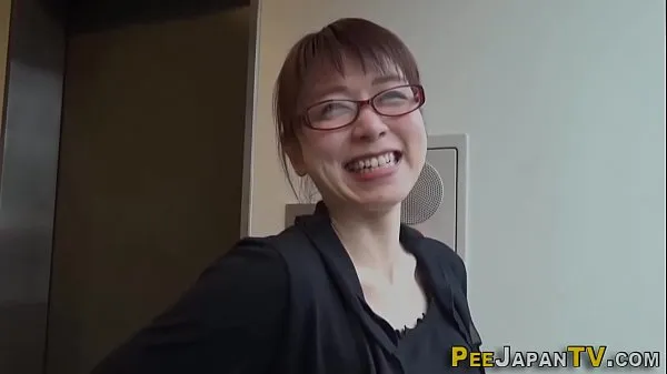 Ống Japan ho pees her pants clip lớn