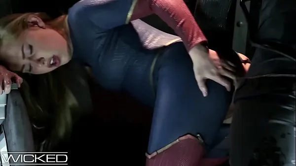큰 WickedParodies - Supergirl Seduces Braniac Into Anal Sex 클립 튜브