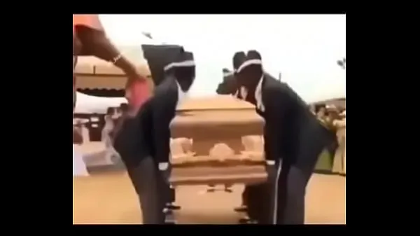 Tabung klip Coffin Meme - Does anyone know her name? Name? Name besar
