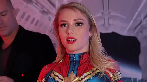 Ống Amateur Boxxx - Dixie Lynn is a Teenage Captain Marvel clip lớn