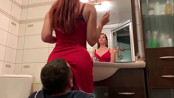 Stora Mistress Sofi in Red Dress Use Chair Slave - Ignore Facesitting Femdom (Preview klipprör