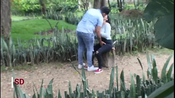 Big SPYING ON A COUPLE IN THE PUBLIC PARK clips Tube