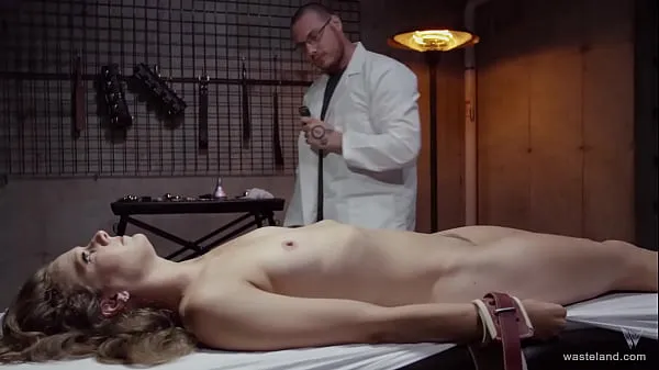 คลิปใหญ่ BDSM Delight For Hot Couple With Fantasy Roleplay Of Crazy Doctor Experimenting On Naked Patient Tube