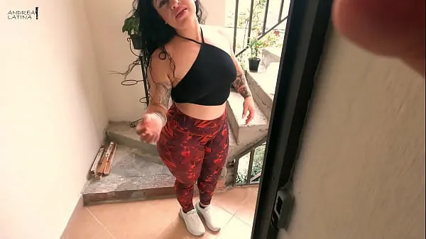 Big I fuck my horny neighbor when she is going to water her plants clips Tube