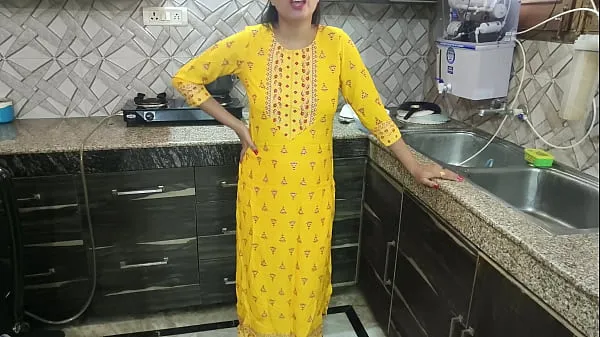 Veliki Desi bhabhi was washing dishes in kitchen then her brother in law came and said bhabhi aapka chut chahiye kya dogi hindi audio posnetki Tube