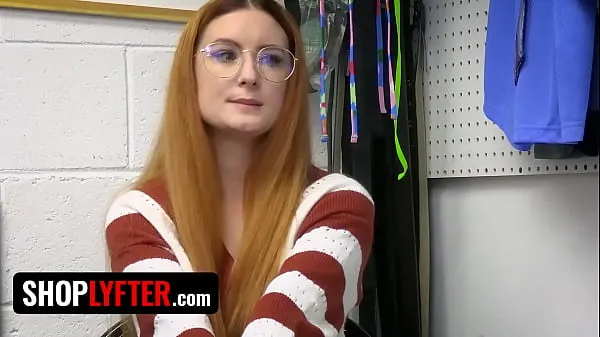큰 Shoplyfter - Redhead Nerd Babe Shoplifts From The Wrong Store And LP Officer Teaches Her A Lesson 클립 튜브