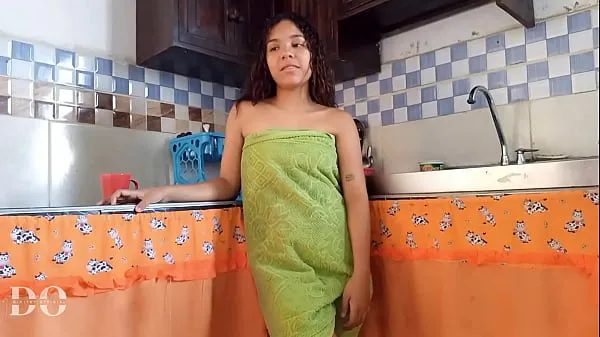 Ống What a delight when you are freshly bathed and they fuck you to start the day very well full of milk clip lớn