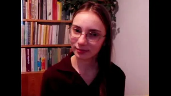 Большие Молодая польская юная девушка из Польши обожает домашний трах в любительском видео клипы, туб